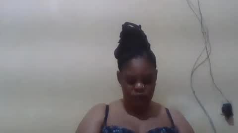 Snapshot of sexydove2 chatting on 07/16/26, 06:25 EMILY online show from 07/16/26, 06:25