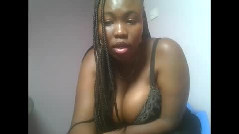 Snapshot of sexyebonita chatting on 05/22/26, 02:01 Nita online show from 05/22/26, 02:01