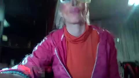 Snapshot of sexyeni chatting on 01/04/25, 10:34 ENI pvt moan your name WHEN I M NOT online you tell me in SNAPCHAT deal yes add me... FREE TWITTER magiconline101...... online show from 01/04/25, 10:34