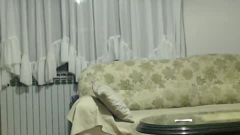 Snapshot of sexyeni chatting on 06/12/26, 11:14 ENI pvt moan your name WHEN I M NOT online you tell me in SNAPCHAT deal yes add me... FREE TWITTER magiconline101...... online show from 06/12/26, 11:14