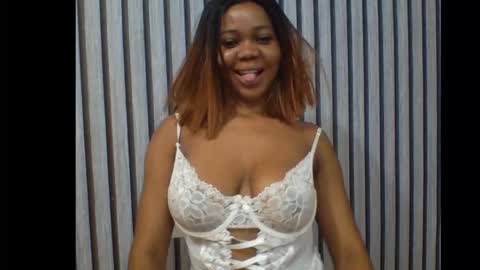 sexyeye368293 online show from 11/23/25, 10:37