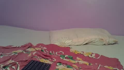 Snapshot of sexyfassy chatting on 10/18/25, 03:53 faisy online show from 10/18/25, 03:53