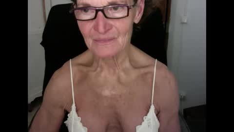Snapshot of sexyfit58 chatting on 12/29/24, 11:08 SexyFit58 online show from 12/29/24, 11:08