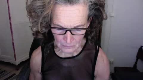 Snapshot of sexyfit58 chatting on 01/19/25, 02:15 SexyFit58 online show from 01/19/25, 02:15