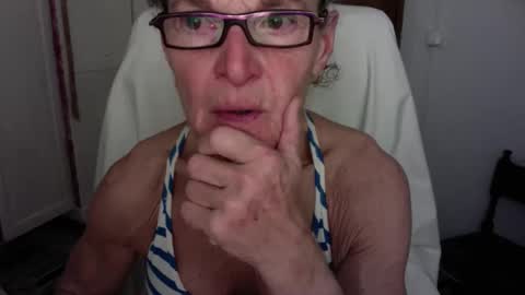 Snapshot of sexyfit58 chatting on 03/01/26, 10:34 SexyFit58 online show from 03/01/26, 10:34