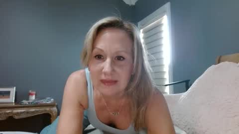 LisaisLuscious online show from 03/10/25, 02:26