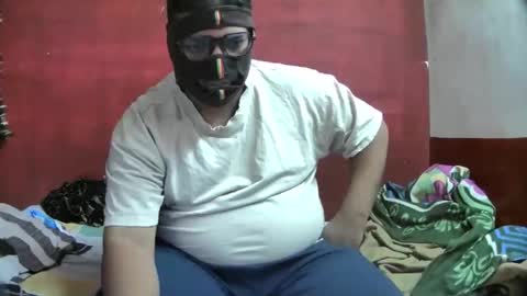 Snapshot of sexygfandbf chatting on 11/10/25, 07:29 sexygfandbf online show from 11/10/25, 07:29