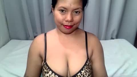 Snapshot of sexygirl_ynna chatting on 04/26/26, 01:25 sexygirl_ynna online show from 04/26/26, 01:25