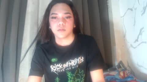 Snapshot of sexygoddess_tyra chatting on 10/18/25, 06:26 TYRA 3 online show from 10/18/25, 06:26