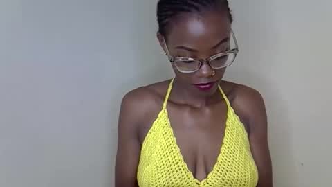 SexyHollyMontana1111 online show from 03/08/26, 09:02