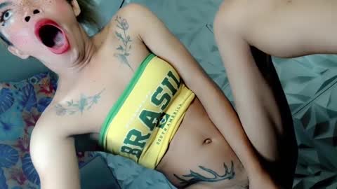 Snapshot of sexyhotbabe18 chatting on 12/16/24, 04:45 sexyhotbabe18 online show from 12/16/24, 04:45