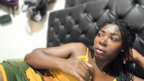 hotebony online show from 12/02/24, 04:09