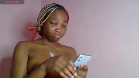 Hailey online show from 10/17/25, 12:19