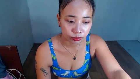 Snapshot of sexyhotbojean chatting on 03/05/25, 04:45 jeanken and jelian online show from 03/05/25, 04:45
