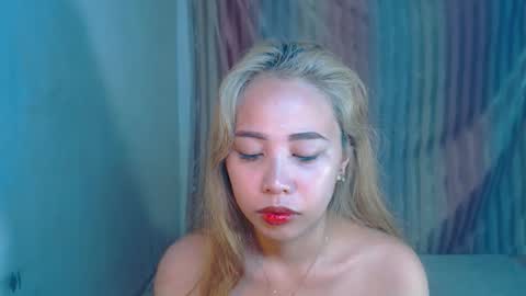 Snapshot of sexyhotbojean chatting on 09/25/25, 01:42 jeanken and jelian online show from 09/25/25, 01:42