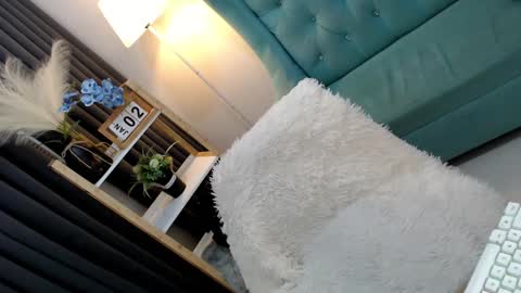 JENNY online show from 01/01/25, 10:46