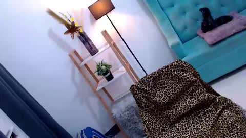 JENNY online show from 11/19/25, 10:26