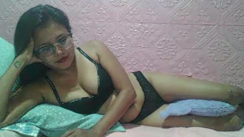 Snapshot of sexyjessa20 chatting on 02/05/26, 01:21 sexyjessa20 online show from 02/05/26, 01:21