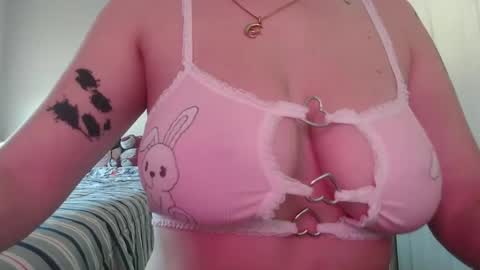sexyjessicavega online show from 05/02/26, 08:25