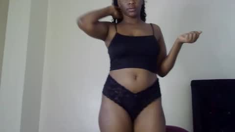 Snapshot of sexyjiana chatting on 10/01/25, 05:57 sexyjiana online show from 10/01/25, 05:57