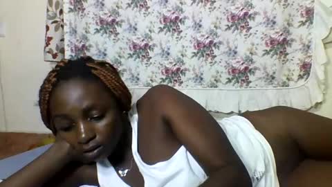Snapshot of sexyjoane chatting on 01/27/25, 10:49 JOAN online show from 01/27/25, 10:49