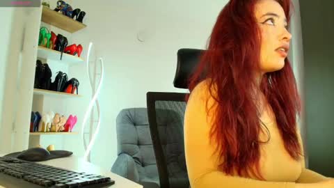 Snapshot of sexykata_s chatting on 10/07/25, 03:36 katalina larson online show from 10/07/25, 03:36