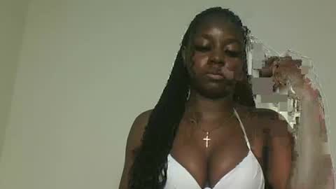 Snapshot of sexykitten201 chatting on 07/16/26, 07:09 sexykitty online show from 07/16/26, 07:09
