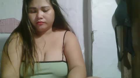 Snapshot of sexykittymom chatting on 02/02/25, 06:31 sexykittymom online show from 02/02/25, 06:31