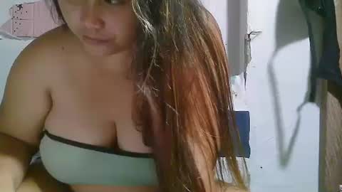 Snapshot of sexykittymom chatting on 03/05/25, 07:16 sexykittymom online show from 03/05/25, 07:16