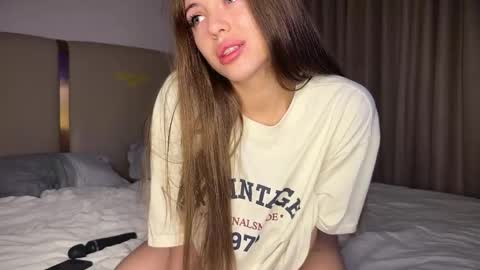 arya online show from 04/17/26, 06:00