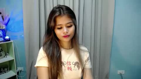 Snapshot of sexylady_pinayx chatting on 09/15/25, 11:32 Call me Bea online show from 09/15/25, 11:32