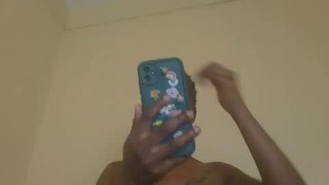 Snapshot of sexylavie chatting on 12/03/25, 10:02 sexylavie online show from 12/03/25, 10:02