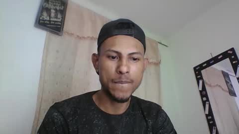 Sexy leon online show from 11/06/25, 10:32