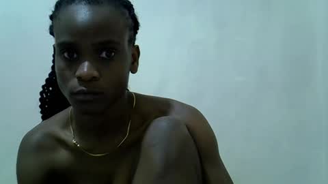 Snapshot of sexyliah chatting on 09/14/25, 02:05 sexy liah online show from 09/14/25, 02:05