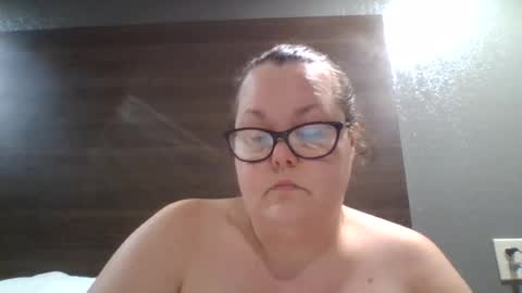 Snapshot of sexylil_bbw chatting on 06/28/26, 09:32 sexylil_bbw online show from 06/28/26, 09:32