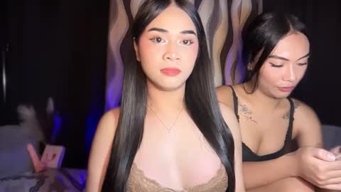 Snapshot of sexylovesappira chatting on 10/14/25, 09:59 maxine online show from 10/14/25, 09:59