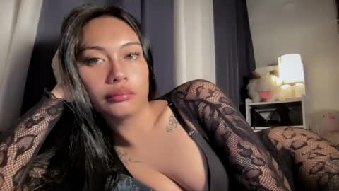 maxine online show from 04/03/26, 09:57