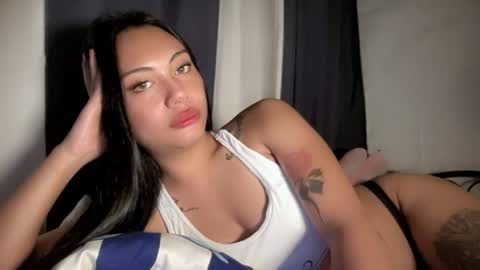 maxine online show from 04/27/26, 07:01