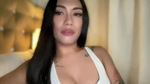 Snapshot of sexylovesappira chatting on 06/20/26, 08:55 maxine online show from 06/20/26, 08:55
