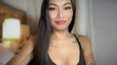 Snapshot of sexylovesappira chatting on 06/21/26, 07:27 maxine online show from 06/21/26, 07:27