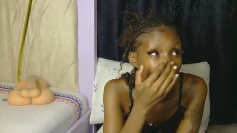 sexyluha online show from 04/28/26, 10:15