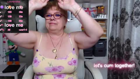 Snapshot of sexylynette4u chatting on 01/30/25, 08:32 sexylynette4u online show from 01/30/25, 08:32
