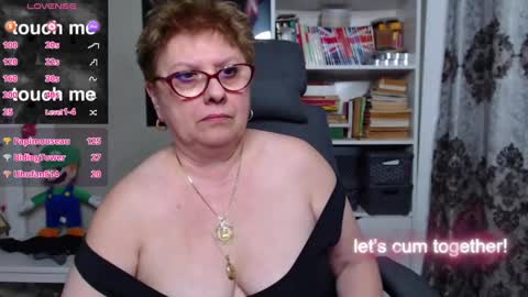 Snapshot of sexylynette4u chatting on 02/27/25, 01:28 sexylynette4u online show from 02/27/25, 01:28