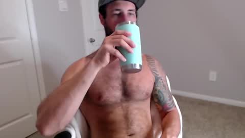 Snapshot of sexymanmk26 chatting on 03/07/25, 01:40 lets go private im ready to play pvt cum online show from 03/07/25, 01:40