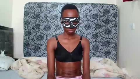 sexymaxxine online show from 04/22/26, 03:31