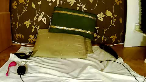 Squirty Maya Gold online show from 03/23/26, 04:11