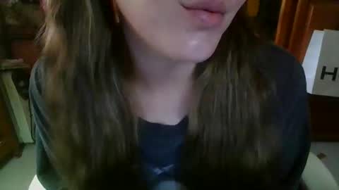 Snapshot of sexymisss24 chatting on 09/29/25, 01:38 sexymisss24 online show from 09/29/25, 01:38