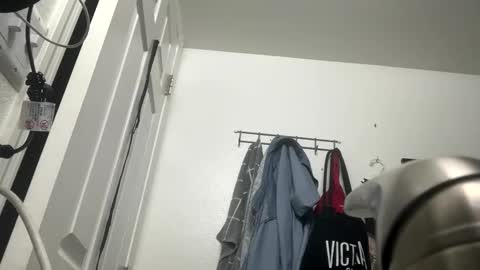 Snapshot of sexymixedcouple9693 chatting on 09/09/25, 08:47 sexymixedcouple9693 online show from 09/09/25, 08:47