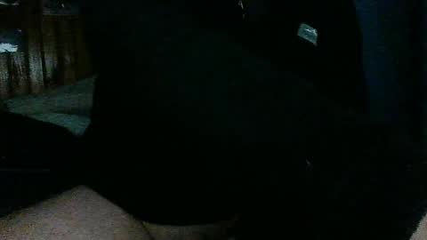 Snapshot of sexymr94 chatting on 05/21/26, 02:18 In the night in South America online show from 05/21/26, 02:18