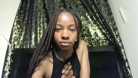 Snapshot of sexynanaa chatting on 12/20/25, 03:30 nanaa online show from 12/20/25, 03:30